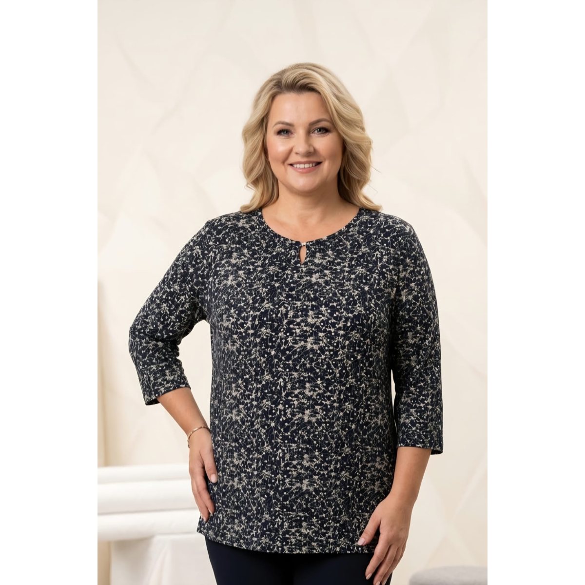 Bluza marime mare dama 1+1cadou Negru